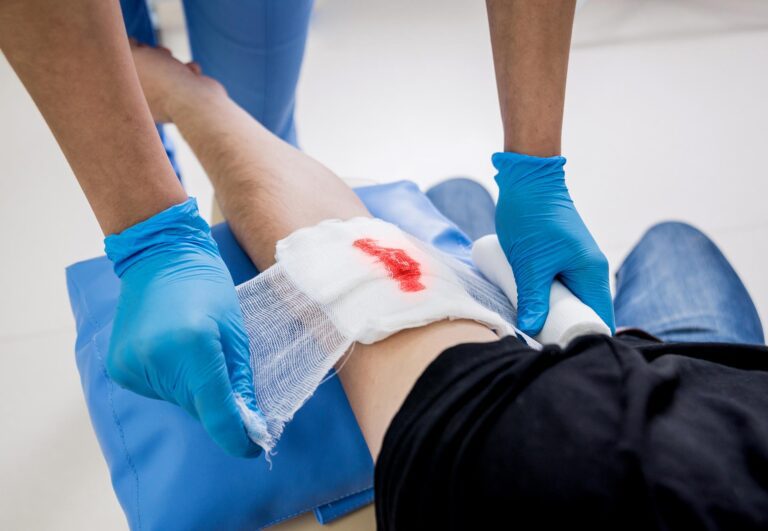 HLTAID009 (CPR), 22556VIC (Asthma) & 22578VIC (Anaphylaxis)